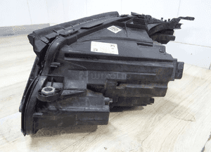 LAMPA prawa przód PRZEDNIA MERCEDES E-KLASA w213 A2139064804 kz 213 6