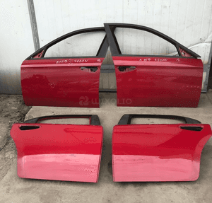 Drzwi prawe lewe przód Alfa Romeo 159 1
