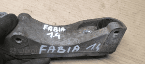 Podstawa łapa alternatora Skoda Fabia I 1.4 030145169N 7