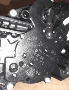 SILNICZEK WYCIERACZKI TYŁ GOLF V HB 0390201800 2