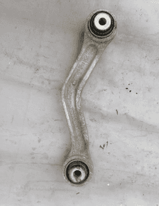Wahacz Bmw 5 F10 F11 6082T6 1