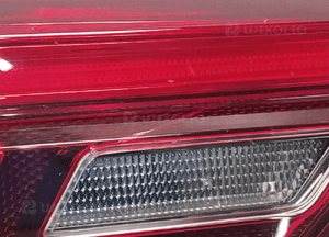 Vw tiguan 5NA lampa tył tylna zespolona lewa oryginał 4