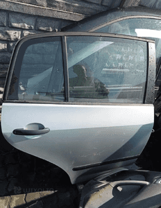 drzwi prawe tył golf 5 plus