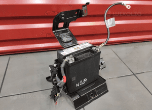 MERCEDES C-KLASA W204 LIFT AKUMULATOR DODATKOWY 12V 12Ah MODUŁ UCHWYT ORYG 2
