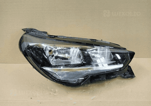 Lampa prawa reflektor prawy opel corsa f 2019- 1
