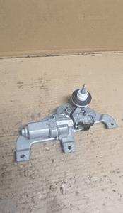 SUZUKI SWIFT II 1.5B SILNICZEK WYCIERACZKI 4