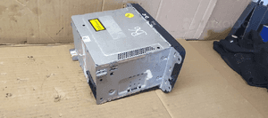 Radio radioodtwarzacz fabryczne VW Passat B6 4