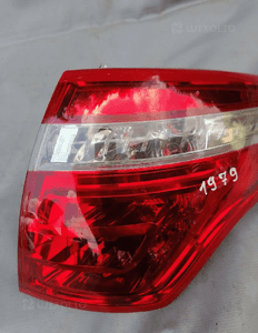 Lampa prawa prawy tył Citroen C4 Picasso 9653547480 2