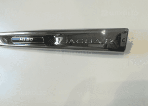 Jaguar xj X351 listwa wlot błotnika chrom lewa 3