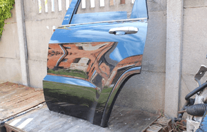 Drzwi tylne lewe jeep grand cherokee WK2 kgz 2015 3