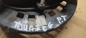 Zwrotnica piasta prawy tył tylna prawa VW Touareg 7L 3.0 TDI 7