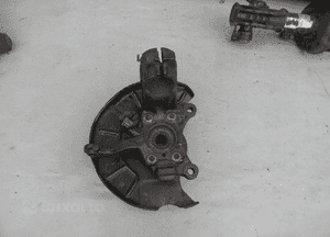 ZWROTNICA PIASTA LEWA PRZÓD VW GOLF V VI CADDY TIGUAN 5N LEON II OCTAVIA 2