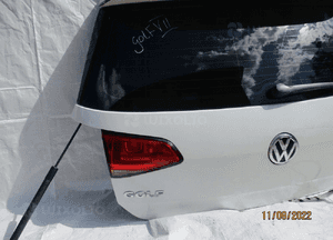 Klapa bagażnika vw golf vii 2