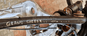 JEEP GRAND CHEROKEE ZWROTNICA WAHACZ 04877112AC 52124814AD 14