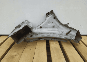 BMW 5 F10 / F11 przednia część fartucha R - 14505 2