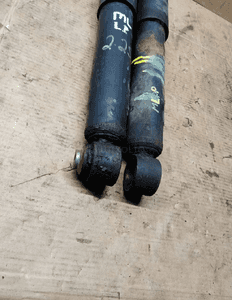 Amortyzator przód przedni Mercedes ML W163 Komplet A1633261100 3