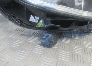Lampa przednia przód prawa alfa stelvio xenon 50563959 2016-2020 7
