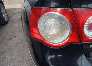lampa prawa lewa tył passat b 6 sedan 1