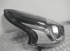 Lampa przednia przód prawa renault trafic iii 3 260106569R 2014-2019 3