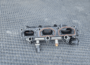 Kolektor Ssacy 06E133109K 06E133110K Lewy Prawy Klapy Nastawnik Czujnik Listwa Wtryskowa 3.2 FSI V6 AUK Audi A4 B7 A6 C6 16