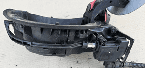 Opel Astra J 4 IV klapka wlewu paliwa zamek 3