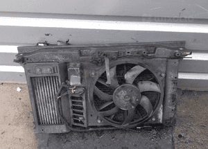 Peugeot 308 1.6 Hdi pas przedni chłodnica wody wentylator intercooler 9656503980 991746Q E 1