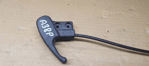 Linka dźwignia rączka otwierania maski Audi VW Skoda Seat 1H1823533 2