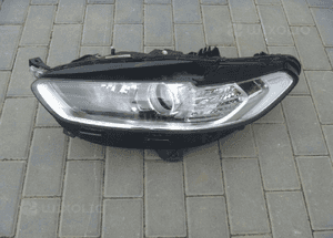 Ford mondeo MK5 vignale hb sedan zderzak tylny 11
