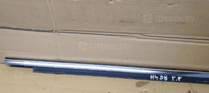 Listwa zgarniająca drzwi chrom prawy przód przednia prawa Audi A4 B8 8K0853284G 2