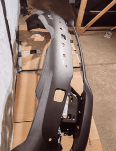 Zderzak przód toyota auris ii lift 6