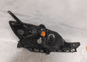 Lampa przednia lewa przód lewo mazda 3BK 4