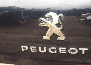 Klapa bagażnika tył tylna peugeot 3008 i  2009-2016 4