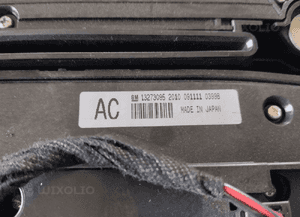 Panel nawiewu klimatyzacji radia opel insignia a 13273255 13273095 5