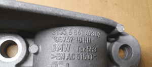 Mocowanie drążka stabilizatora lewy przód BMW M5 G30 F90 6861473 5