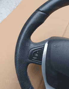 Renault Laguna 3 III kierownica ścięta poduszka 4