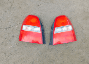 primera sedan lampa lewa WYSYŁKA 2