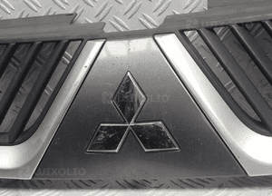 Atrapa grill mitsubishi outlander 7450A037ZZ 2