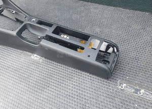 Tunel Srodkowy 8E0863241F Konsola 2 DIN Soul Czarny Uchwyt Telefon AUDI A4 B6 B7 4