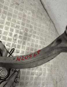 ZWROTNICA PIASTA LEWY PRZOD MERCEDES C W205 ORG 6