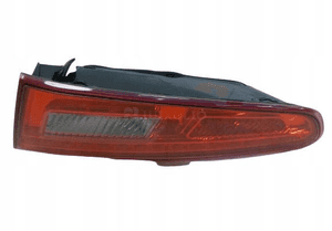 Alfa romeo gulietta lampa tylna tył prawa w klape 1