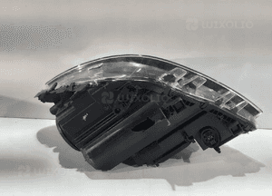 Mercedes W246 Lampa Bi-Xenon R uszkodzona - 13014 6