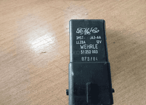 przekaźnik świec żarowych c max tdci