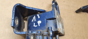 Zawias zawiasy drzwi lewy przód para Audi A3 8P 8E0831411E 7