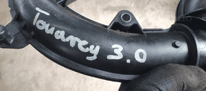Kolektor ssący VW Touareg 3.0 TDI 059145762B 7