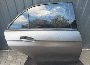 DRZWI prawy tył Mercedes W212 E-Klasa lift Sedan 1