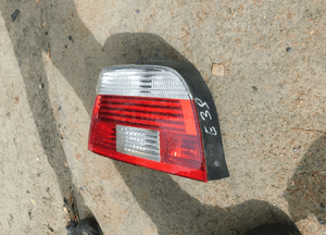 BMW E39 sedan FL lampa lewa WYSYŁKA 2