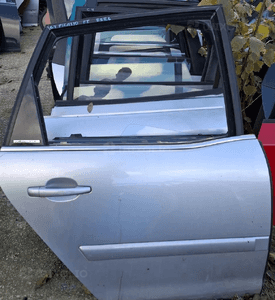 Citroen C4 Picasso I drzwi tyl tylne prawe EZRC 1