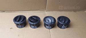 Kratka nawiewu powietrza lewa prawa przód przednia Dacia Logan 8200464605 1