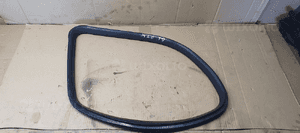 Uszczelka szyby prawy tył tylna prawa Mercedes GL X166 W166 A1666809000 A1666806601 6