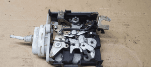 Zamek prawy przód Audi A4 B5 4D1837016D 3